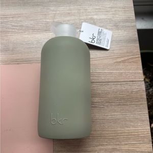 Big 1L 32 oz Aspen Smooth